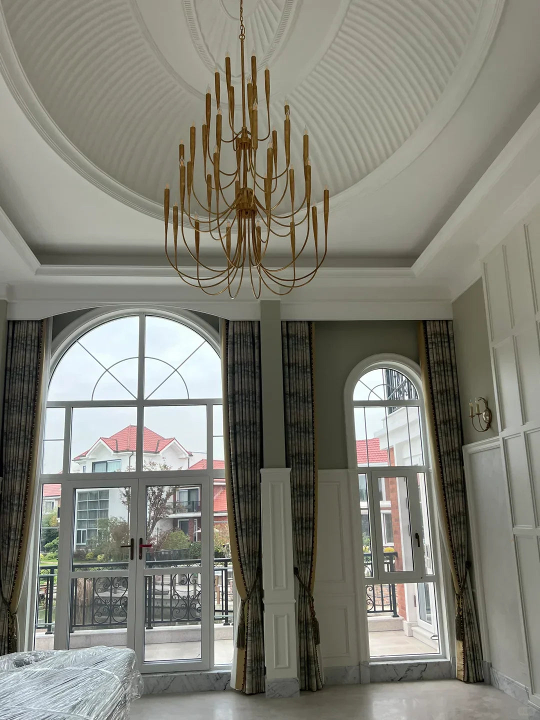 Acadia Chandelier Large