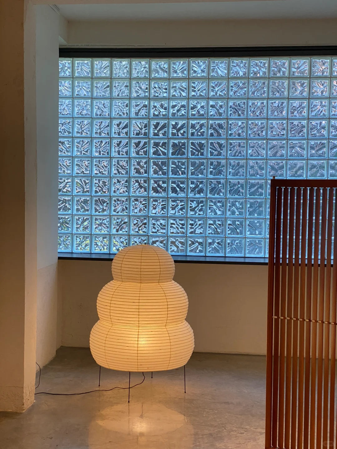 Akari 25N Floor Lamp