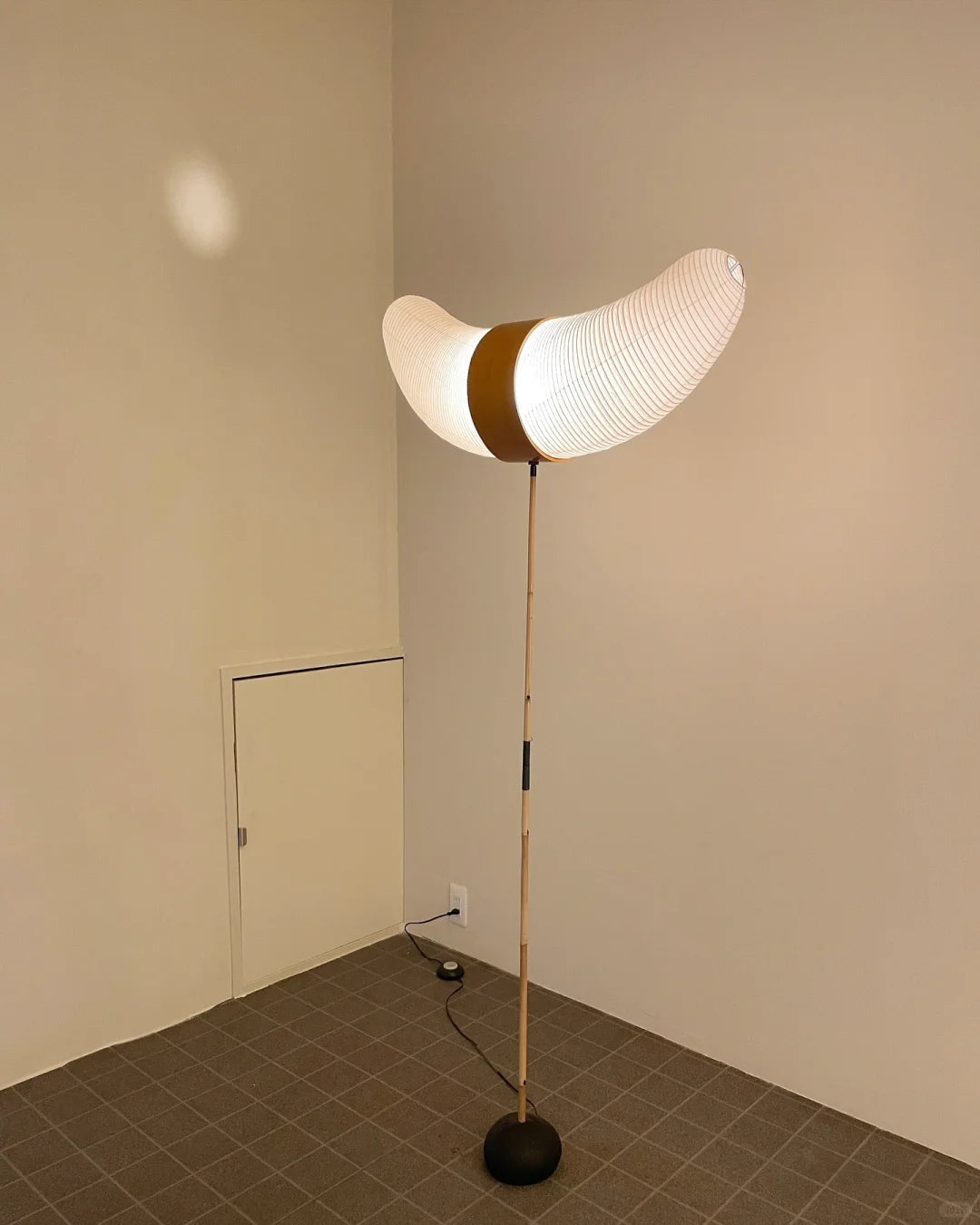 Akari BB3-33S Floor Lamp