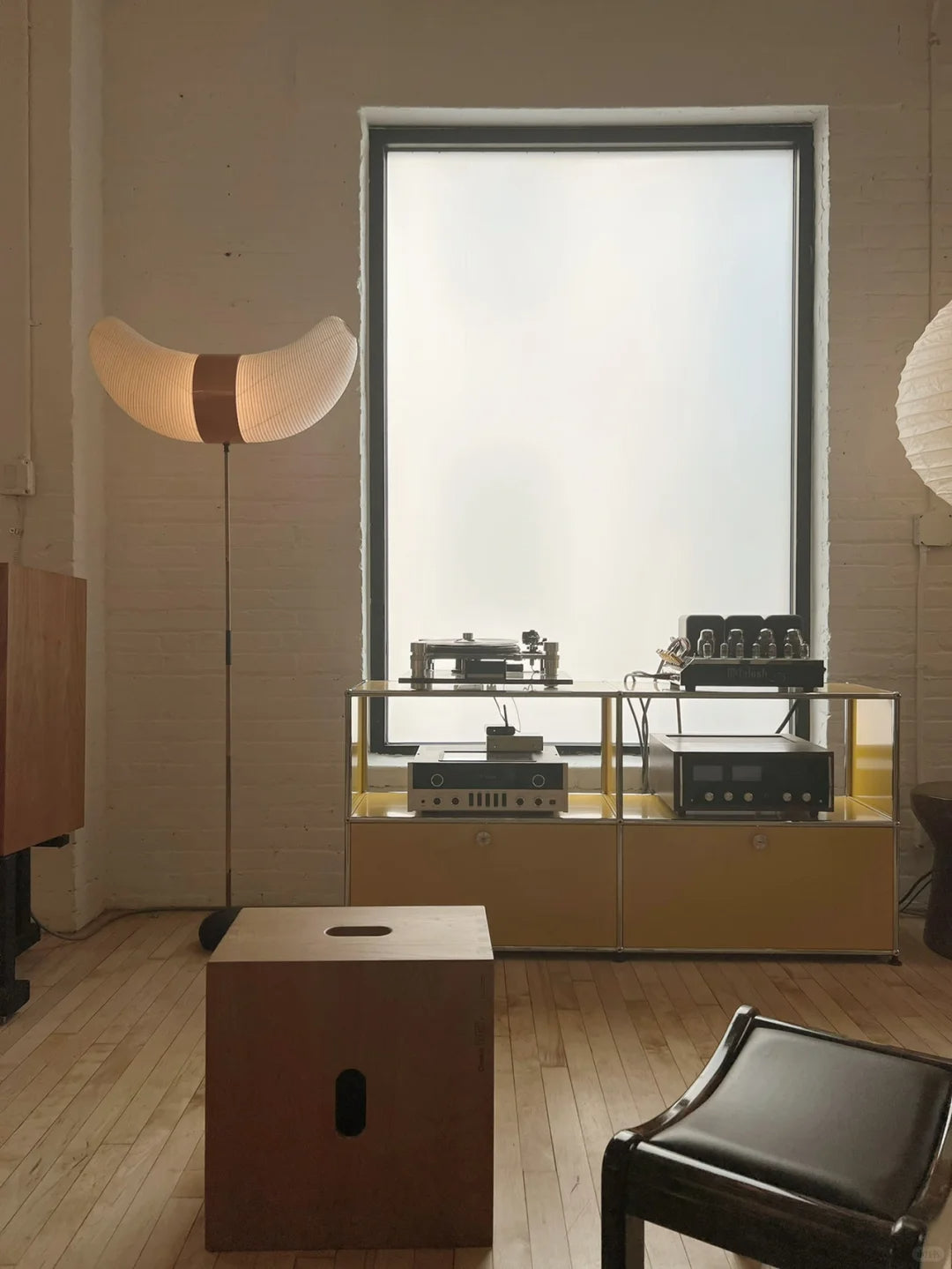 Akari BB3-33S Floor Lamp