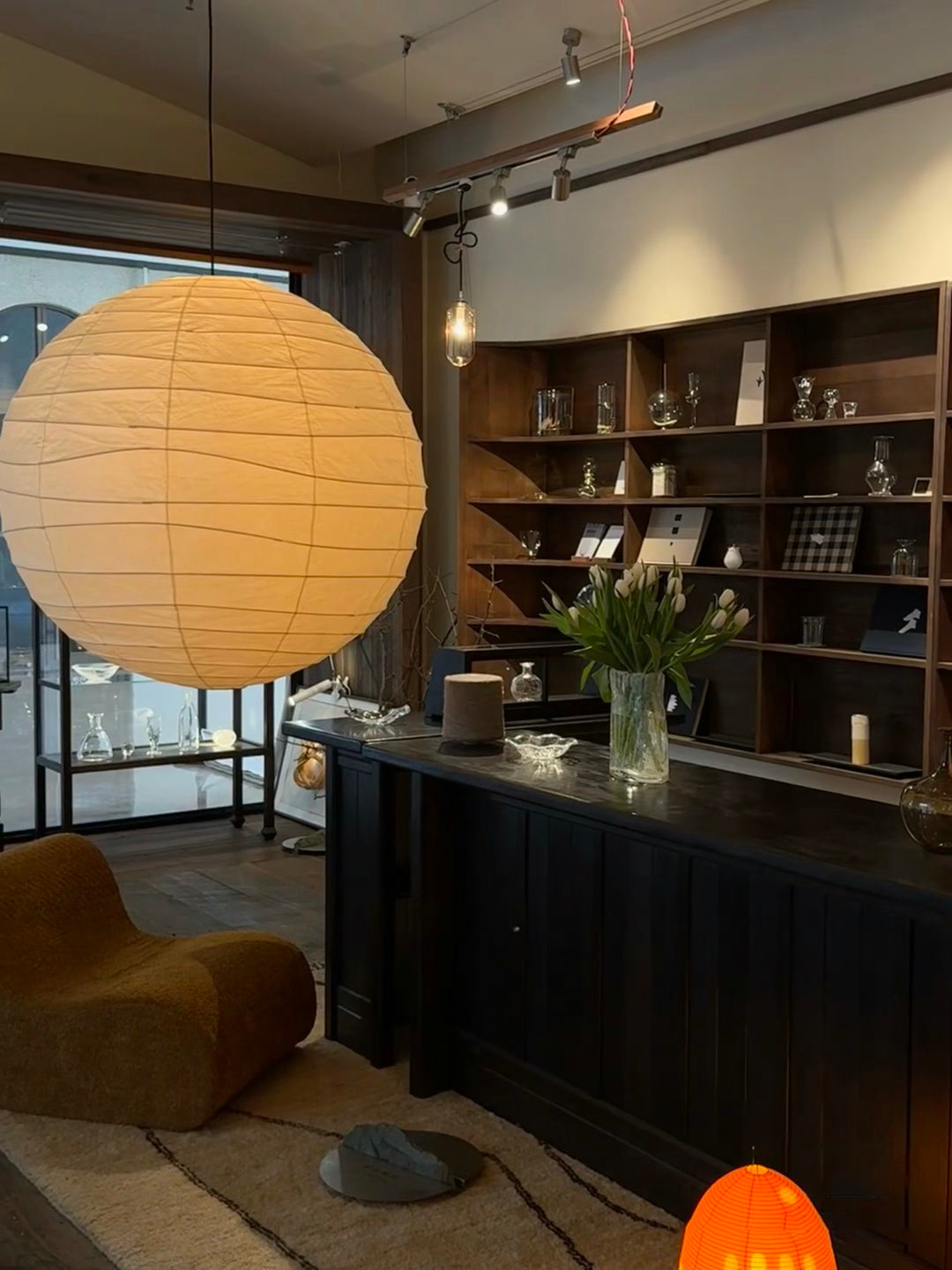 Akari D Pendant Lighting