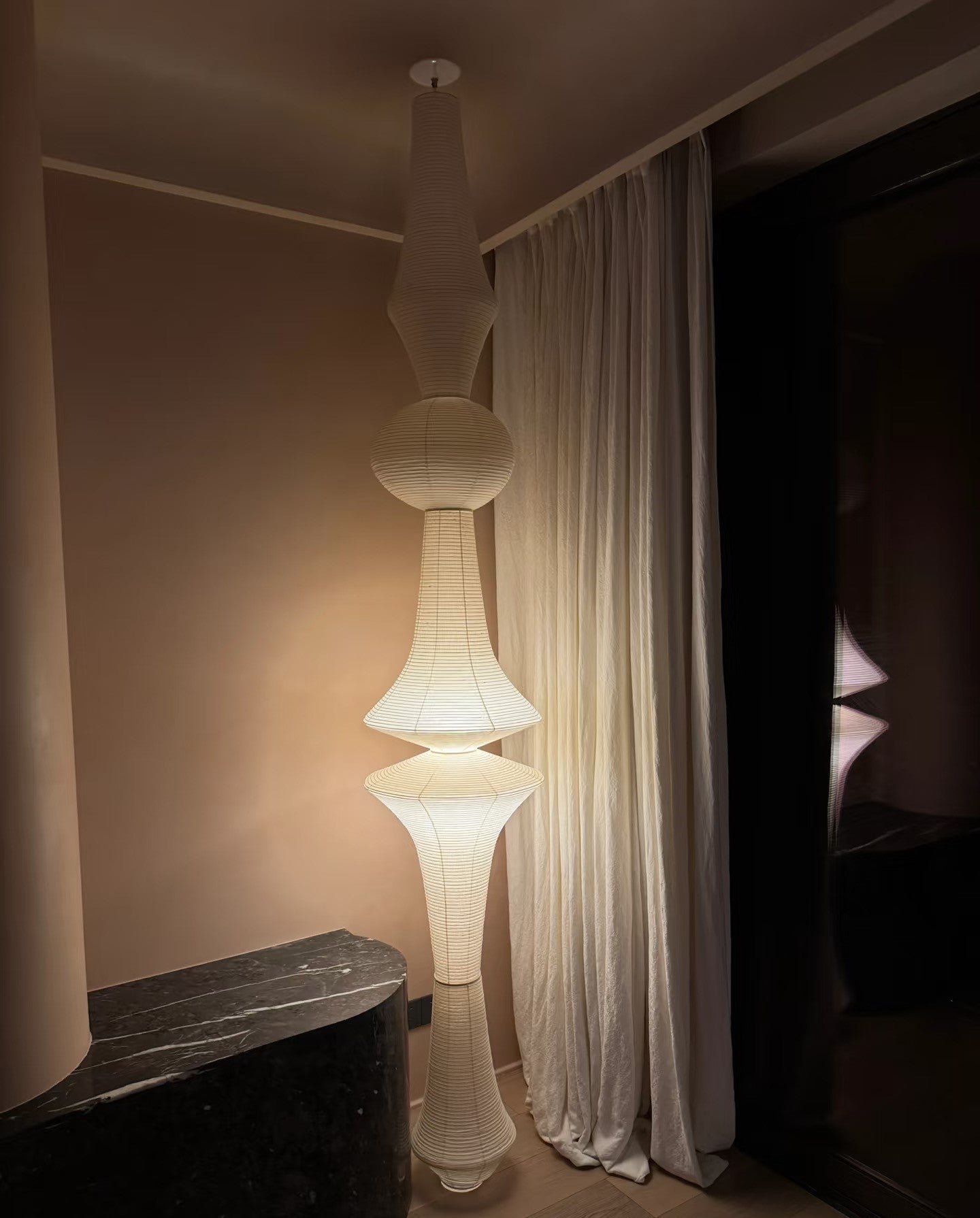 Akari E Pendant Lighting