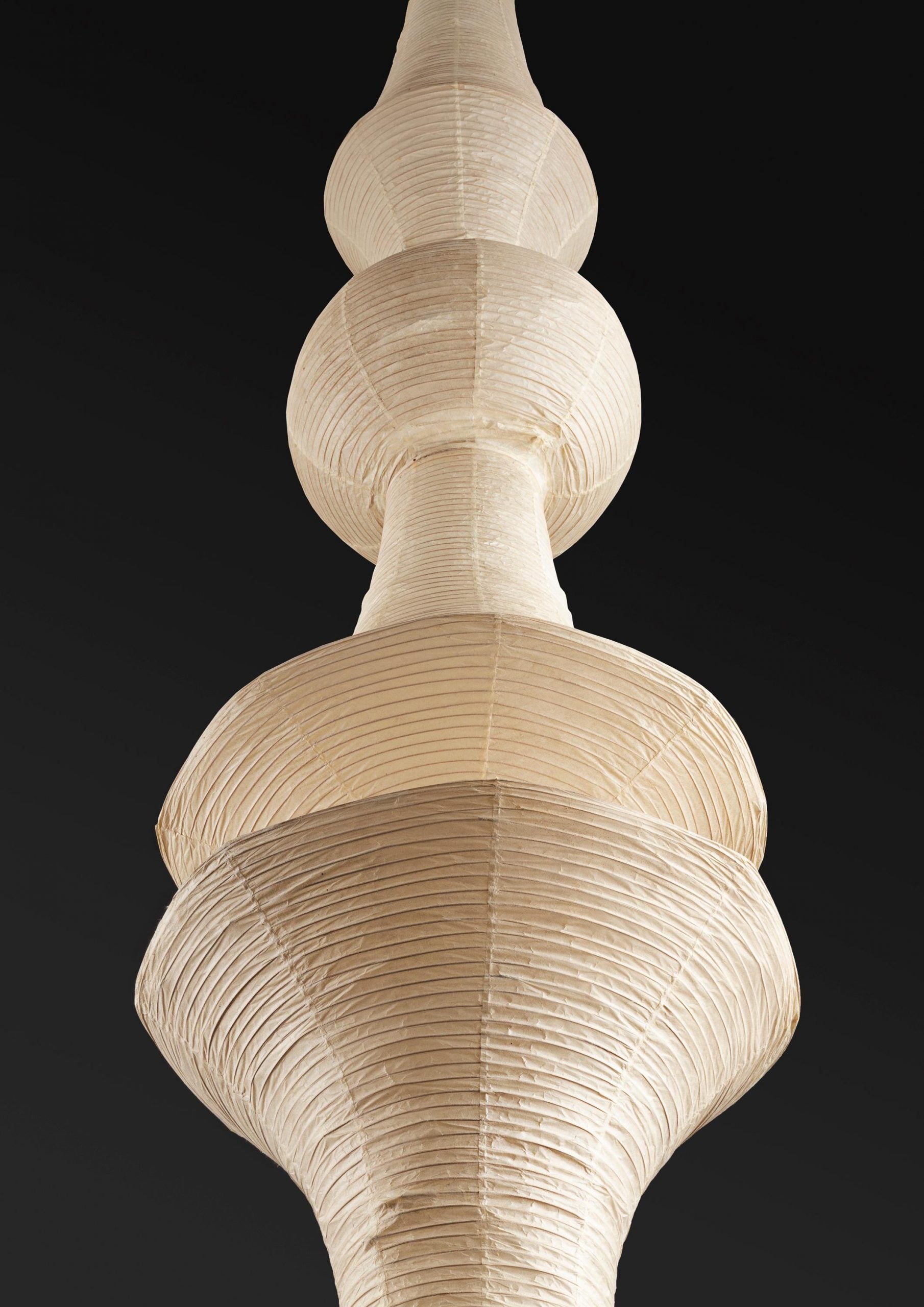 Akari E Pendant Lighting