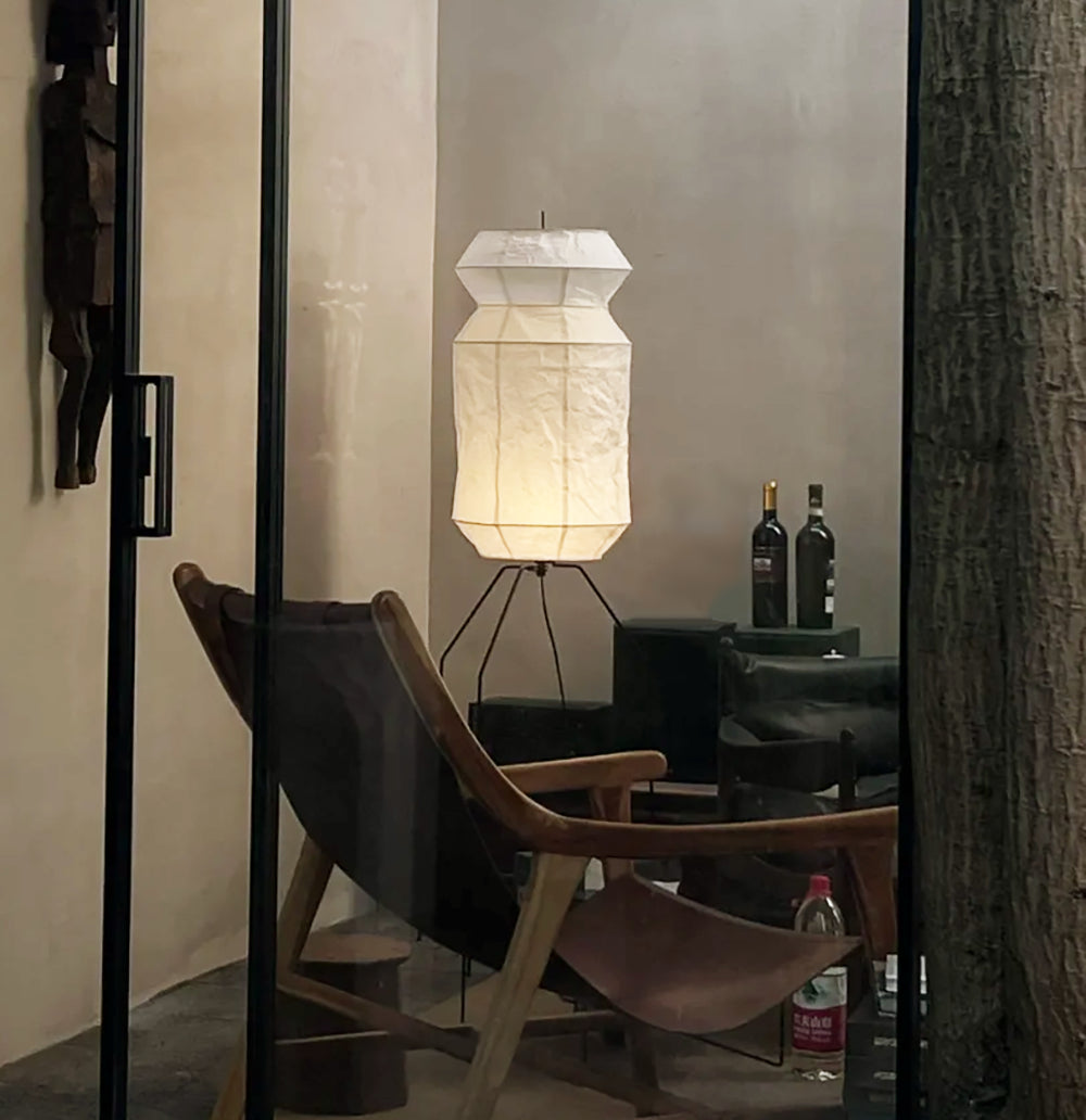 Akari UF3-L6 Floor Lamp