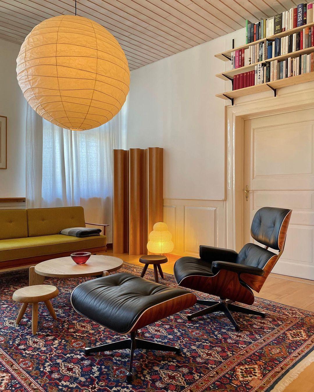Akari D Pendant Lighting