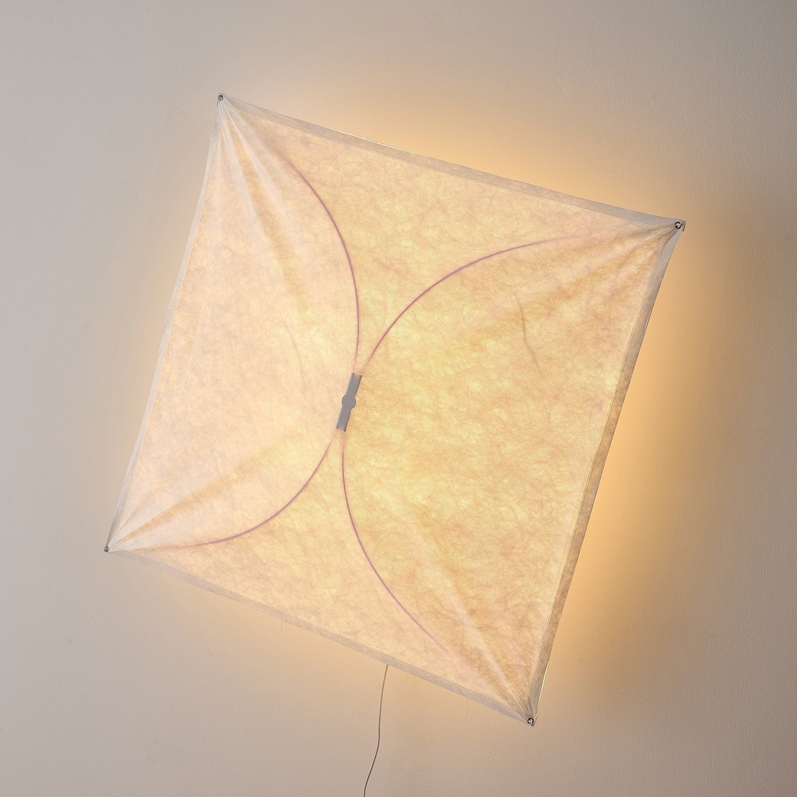 Ariette Wall Lamp