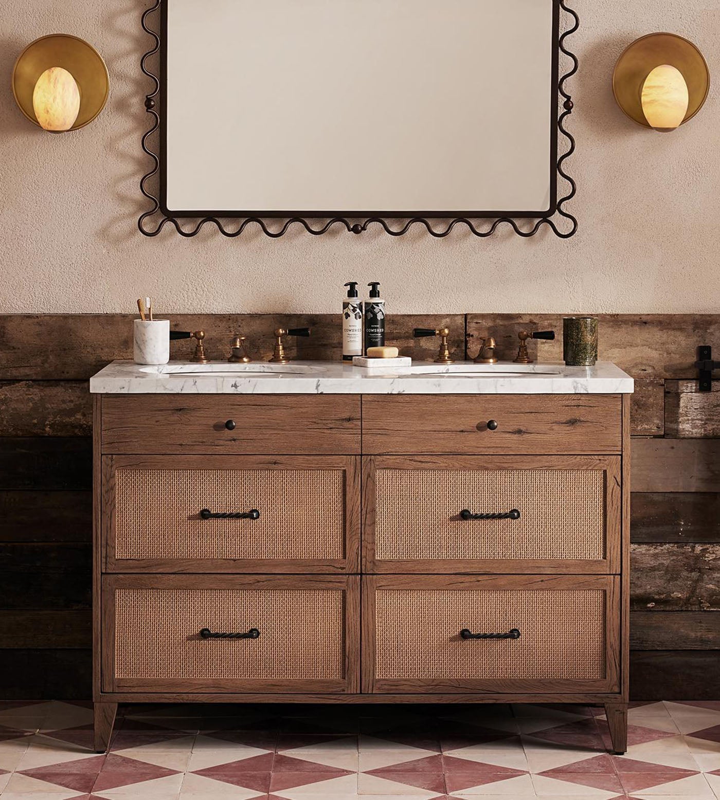 Avena Wall Sconce