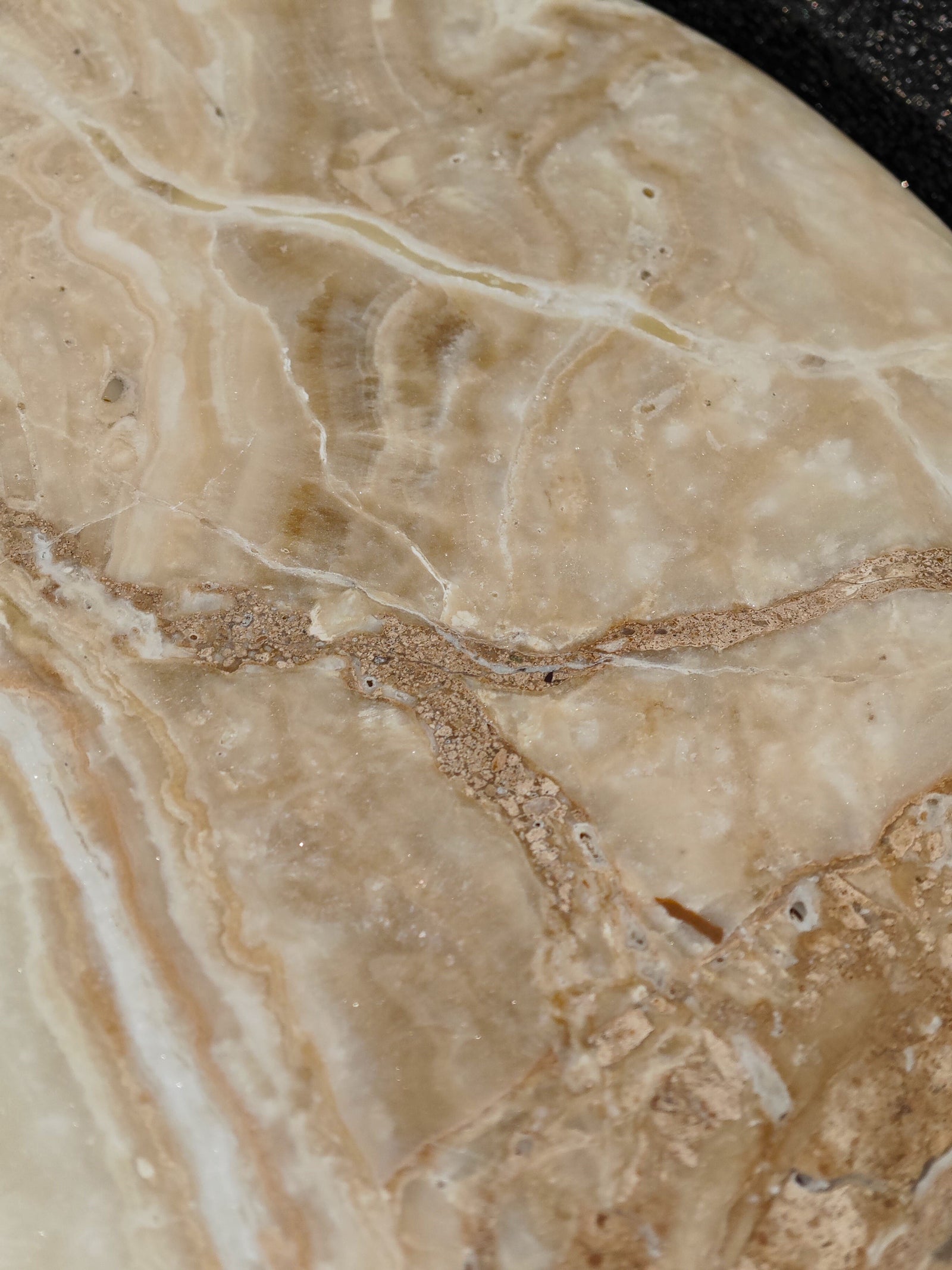 Banded Tan Agate Sconce