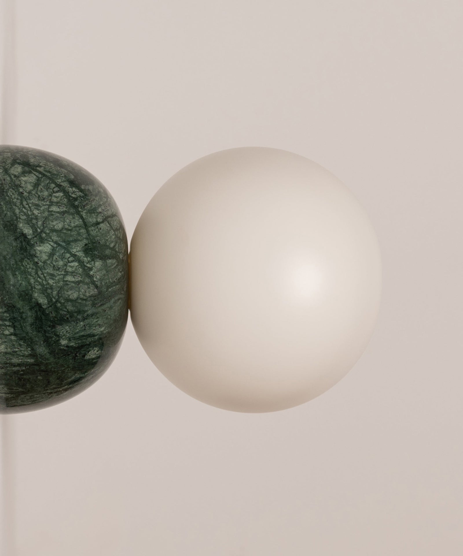 Eklipso Wall Sconce