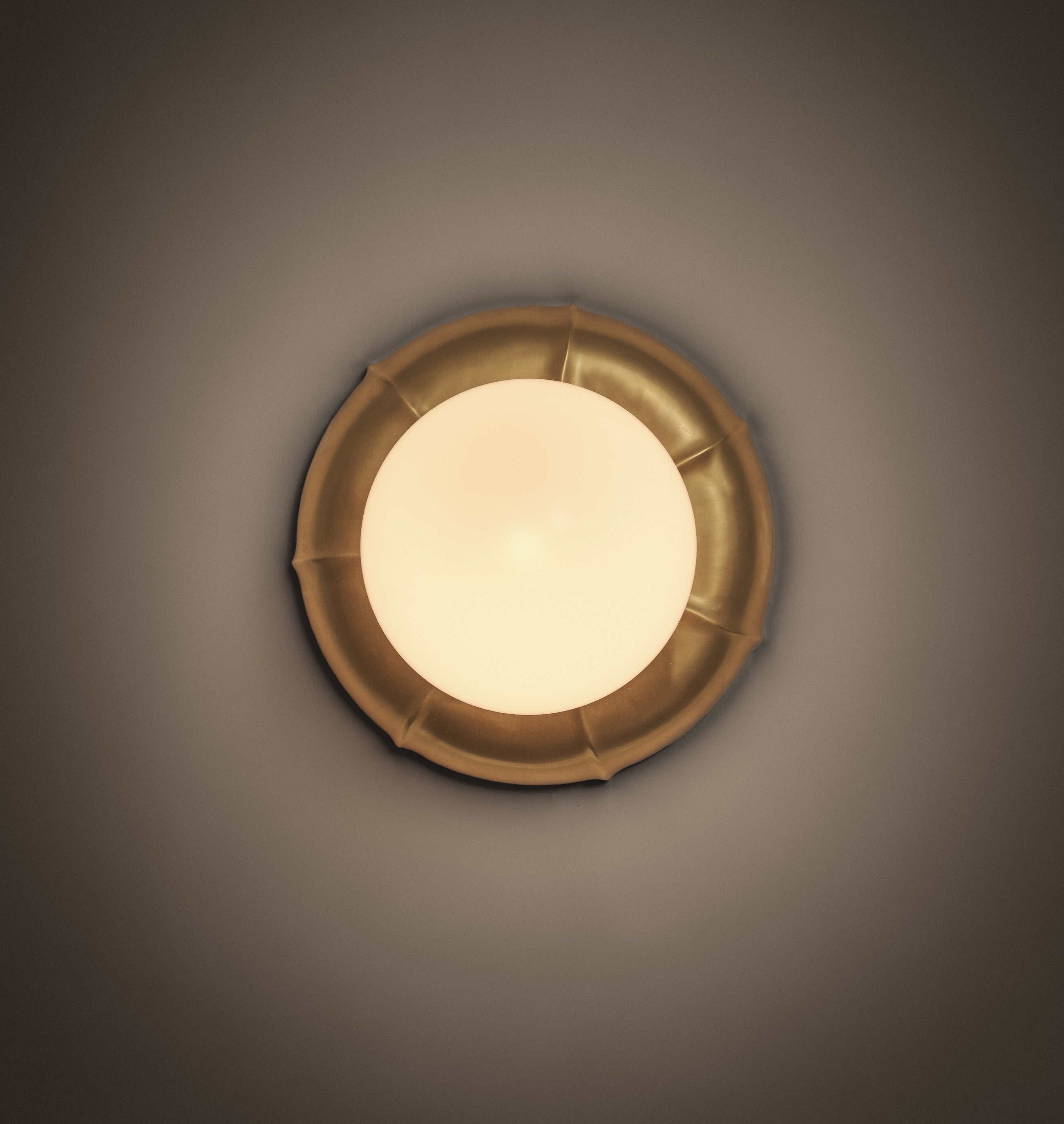 Epoch Sconce
