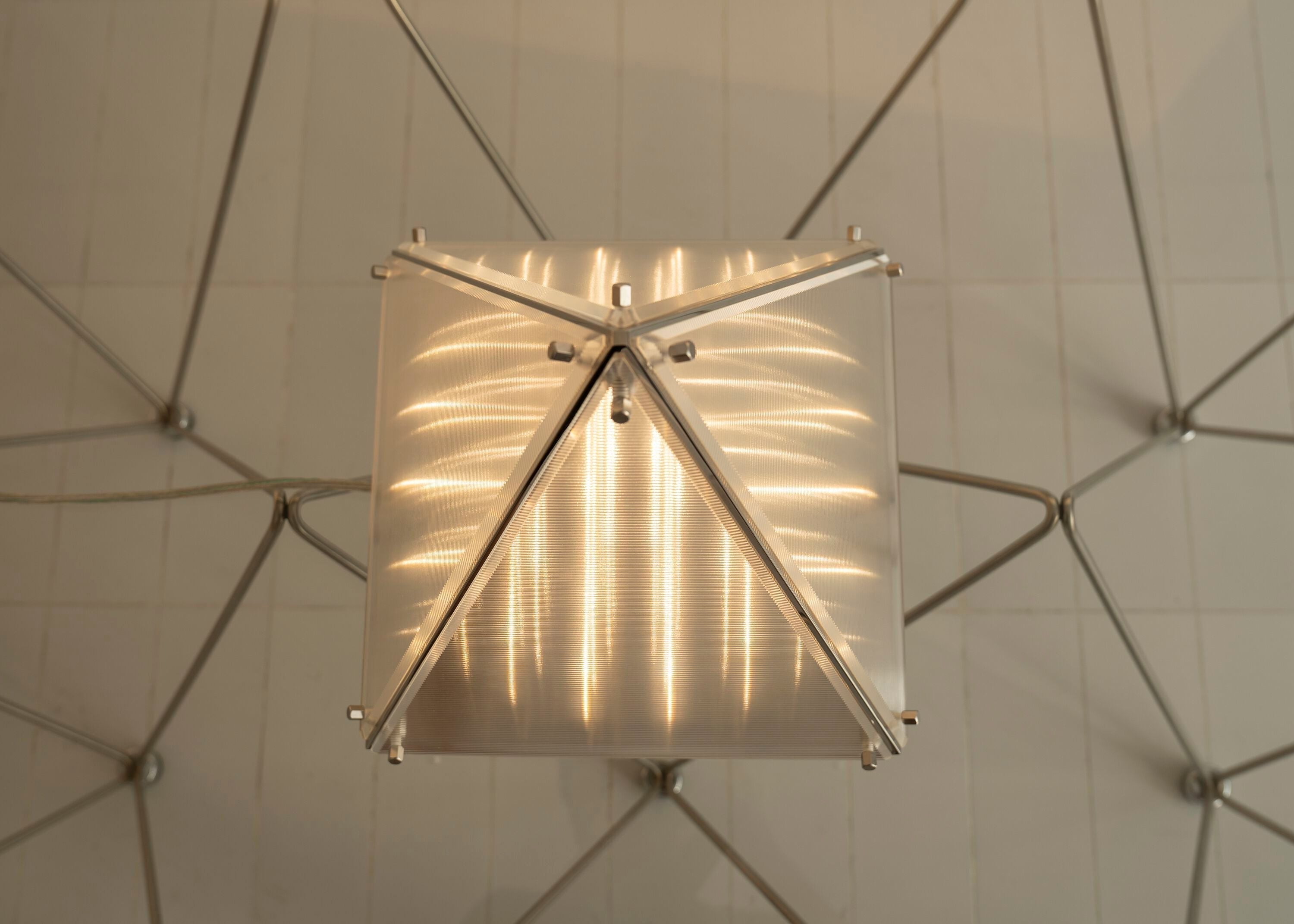 Fragment #04 Table Lamp