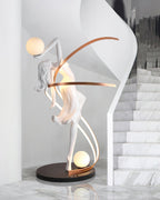 Frigg Sculpture Floor Lamp