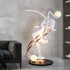Frigg Sculpture Floor Lamp