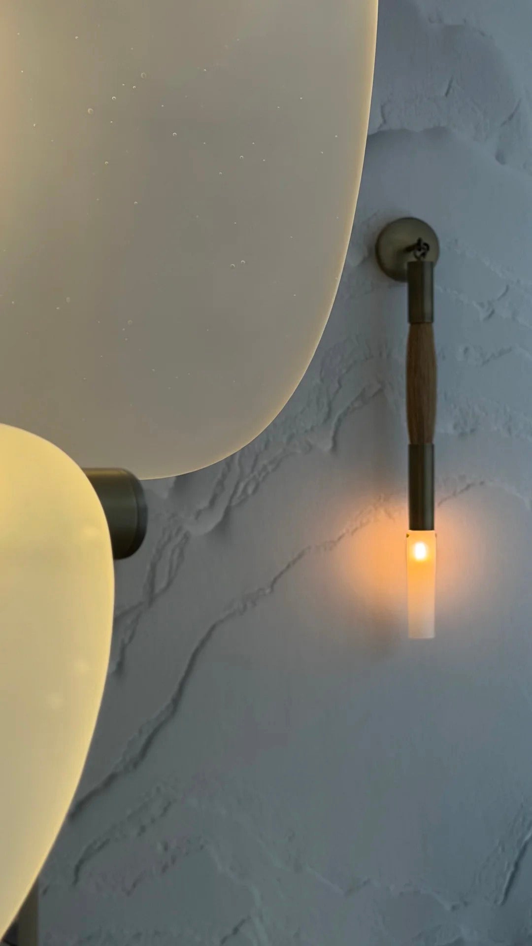Horsehair 1 Sconce