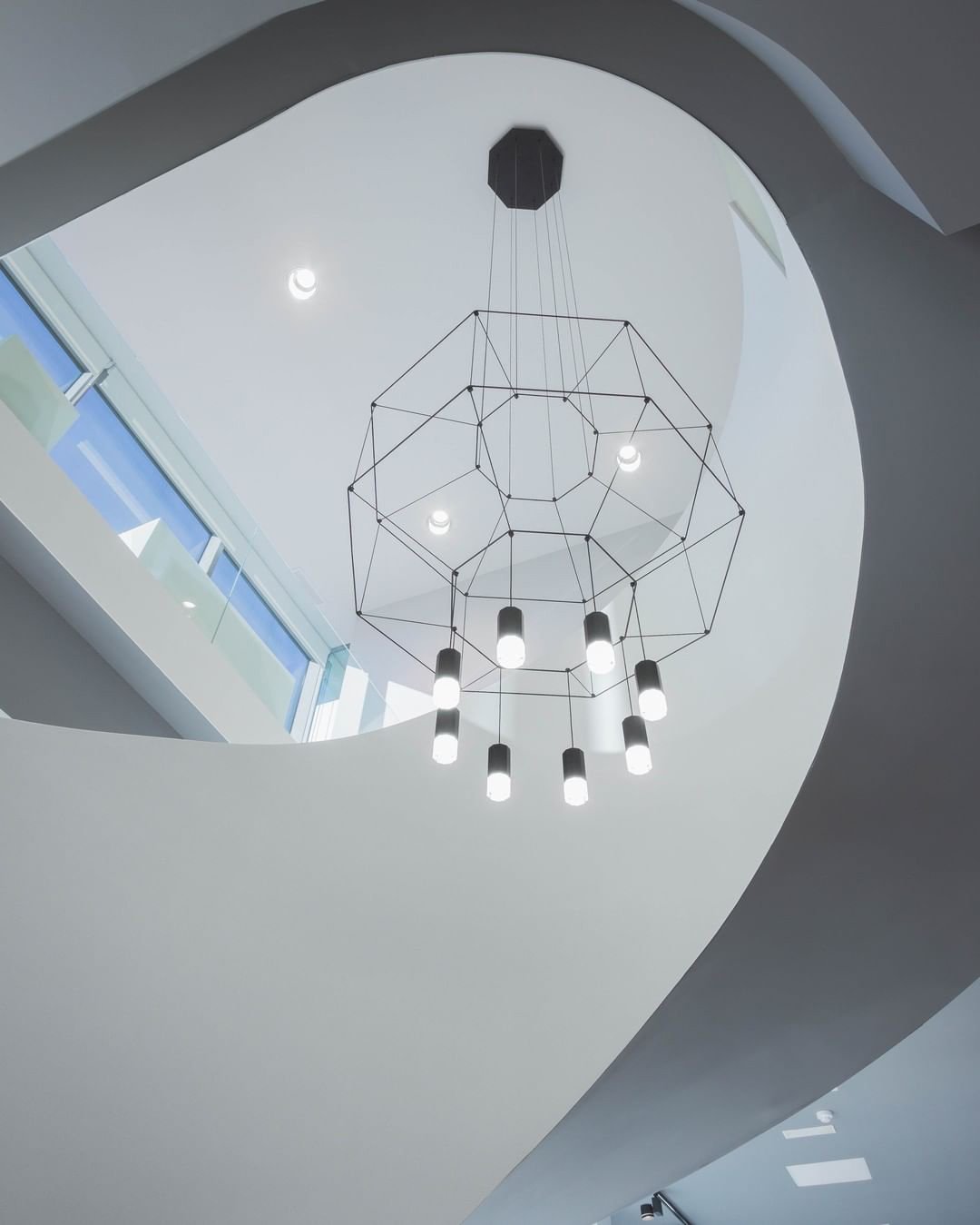 Wireflow Volumetric Pendant Light
