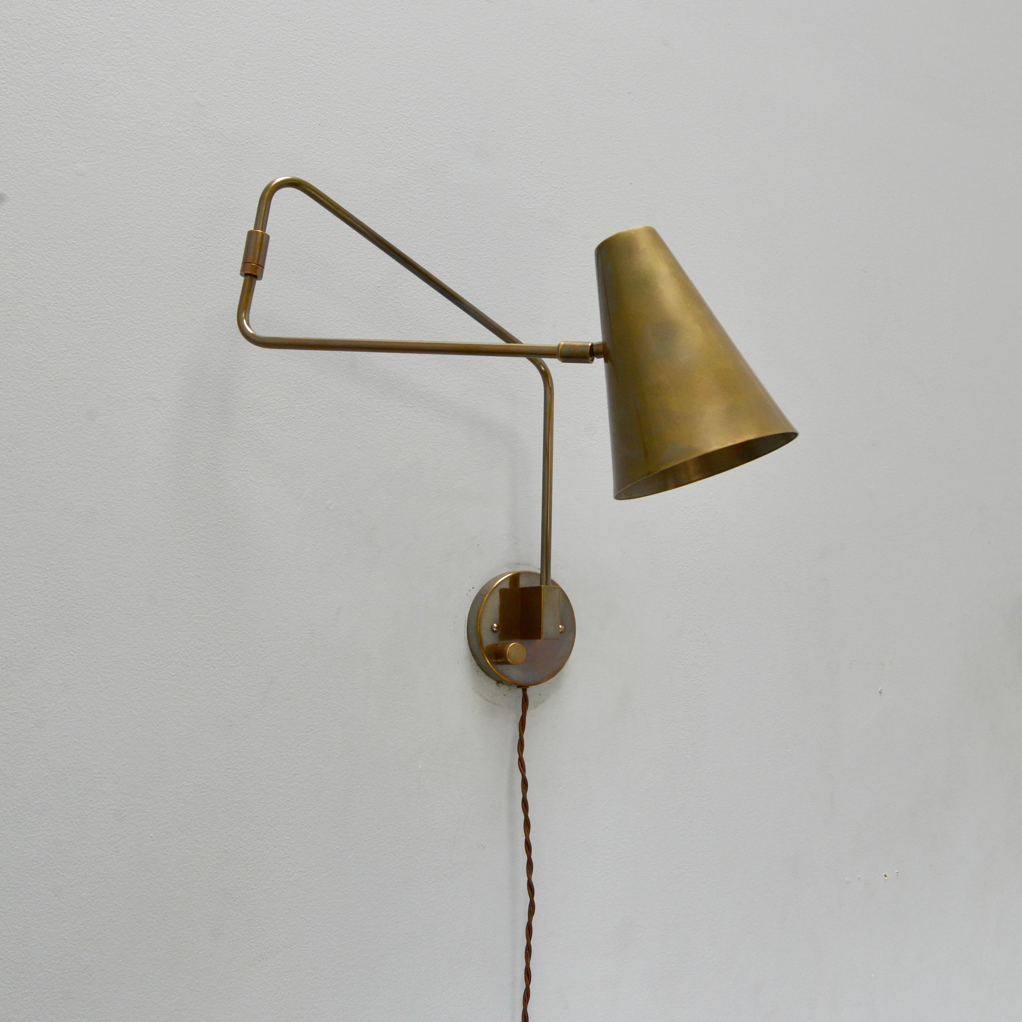 LU Swing Sconce Plug-In