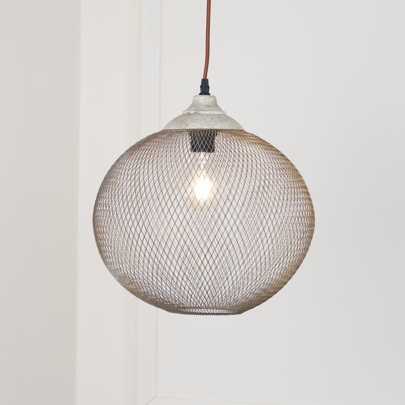 Lanister Mesh Pendant Light