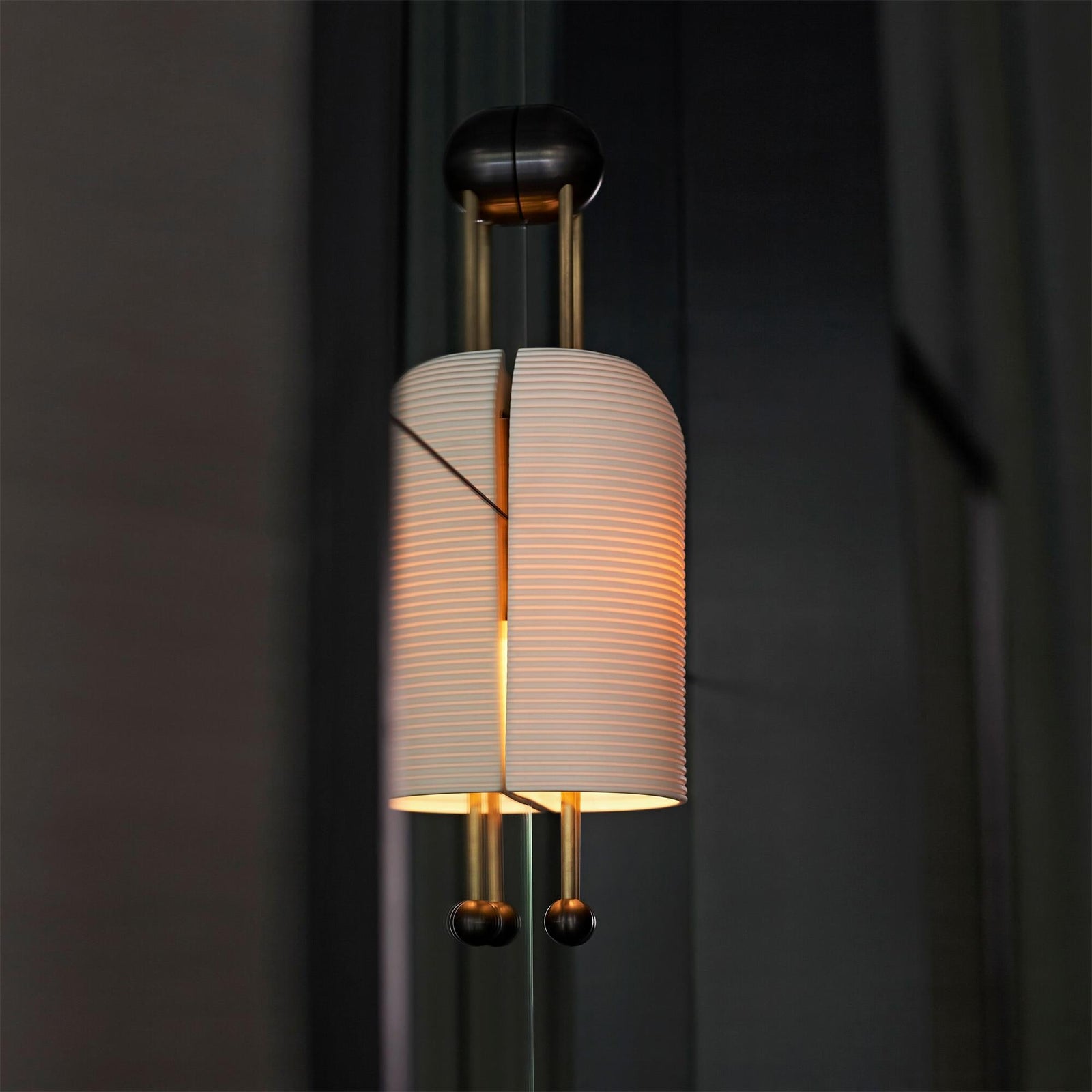 Lantern Sconce