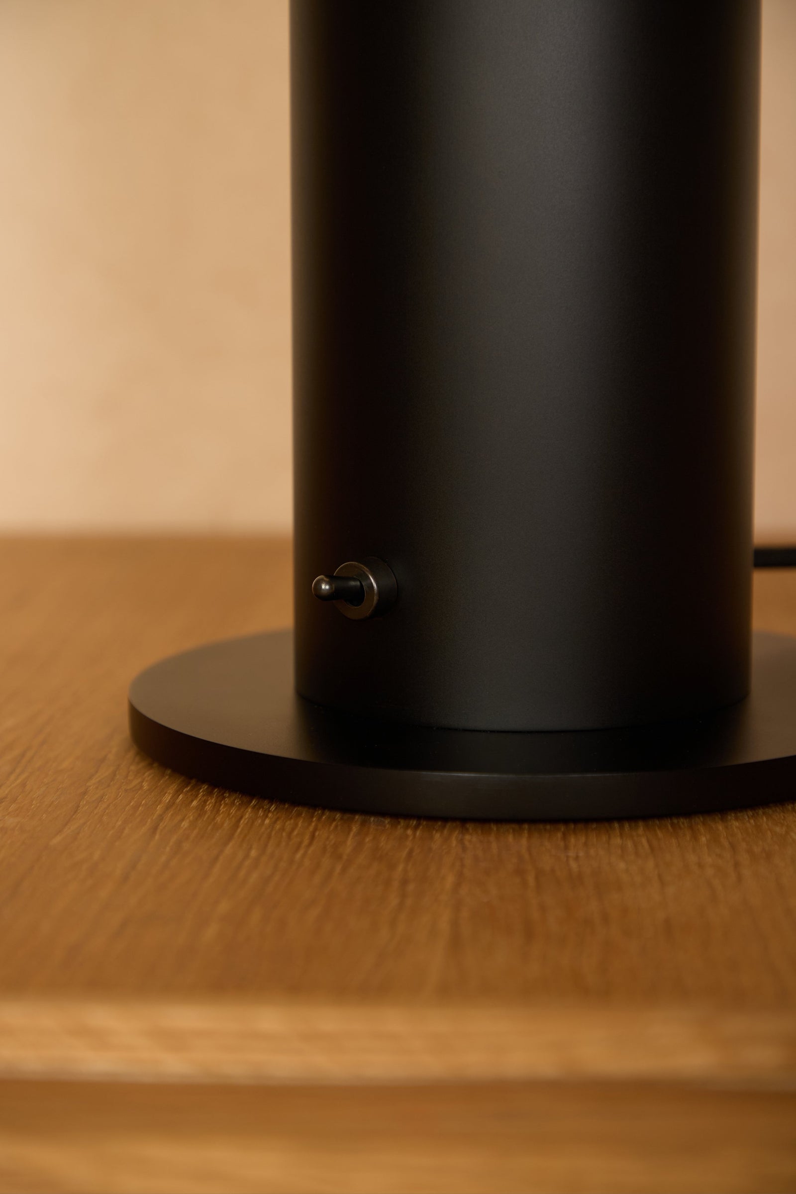 Lara Table Lamp