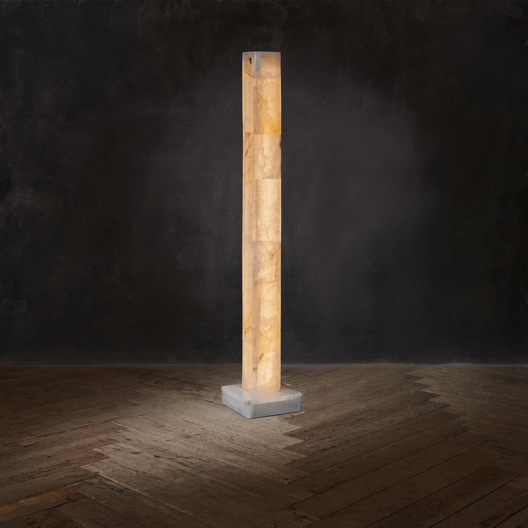Frozen Floor Lamp
