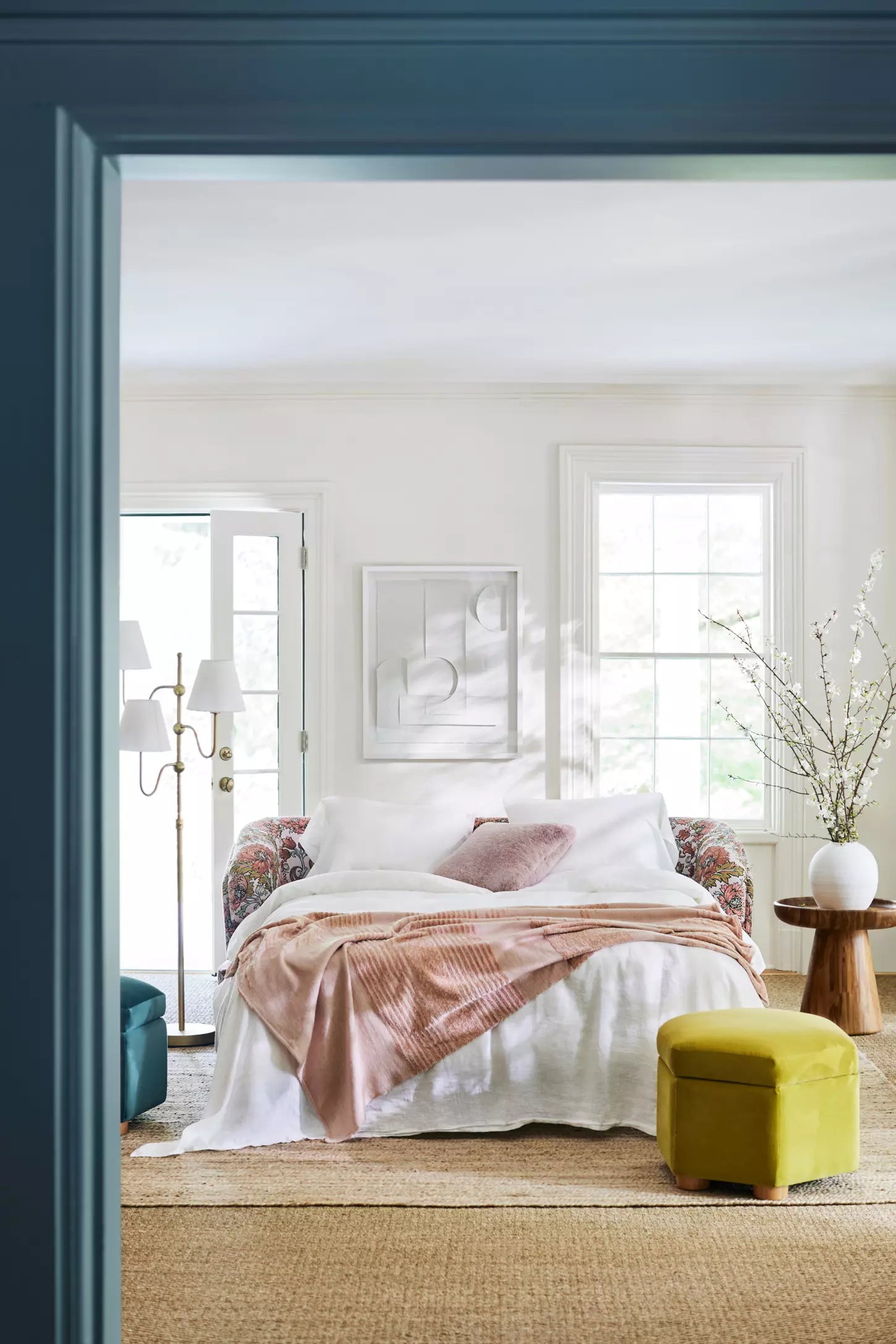 Luevano Floor Lamp