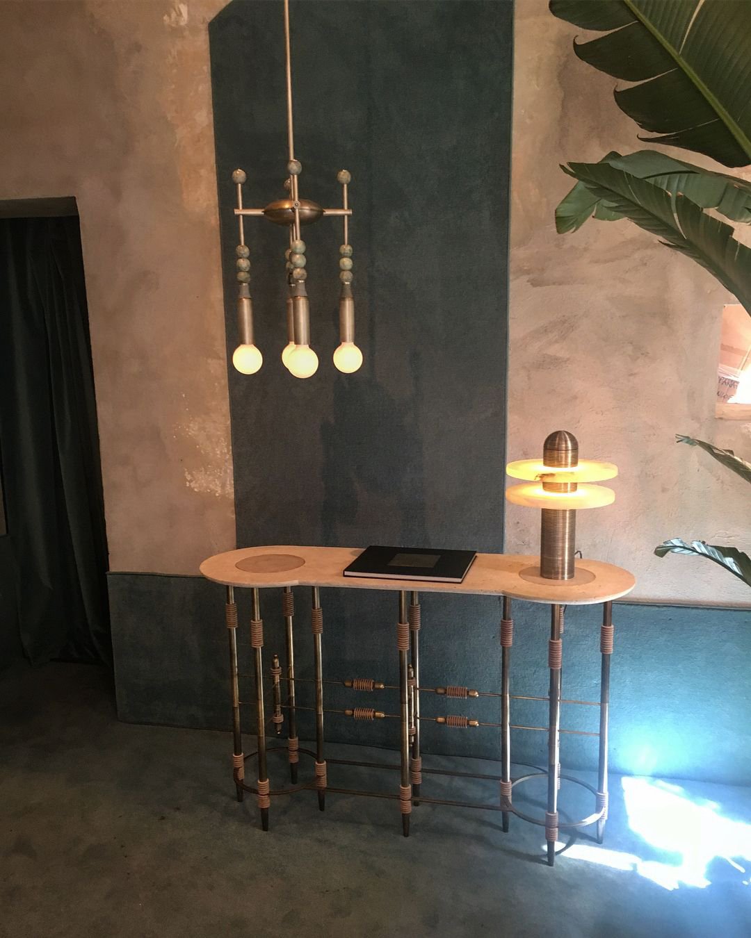 Median Table Lamp