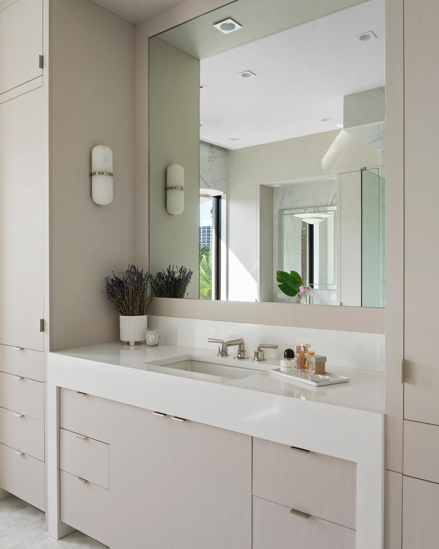 Mcgivern Sconce