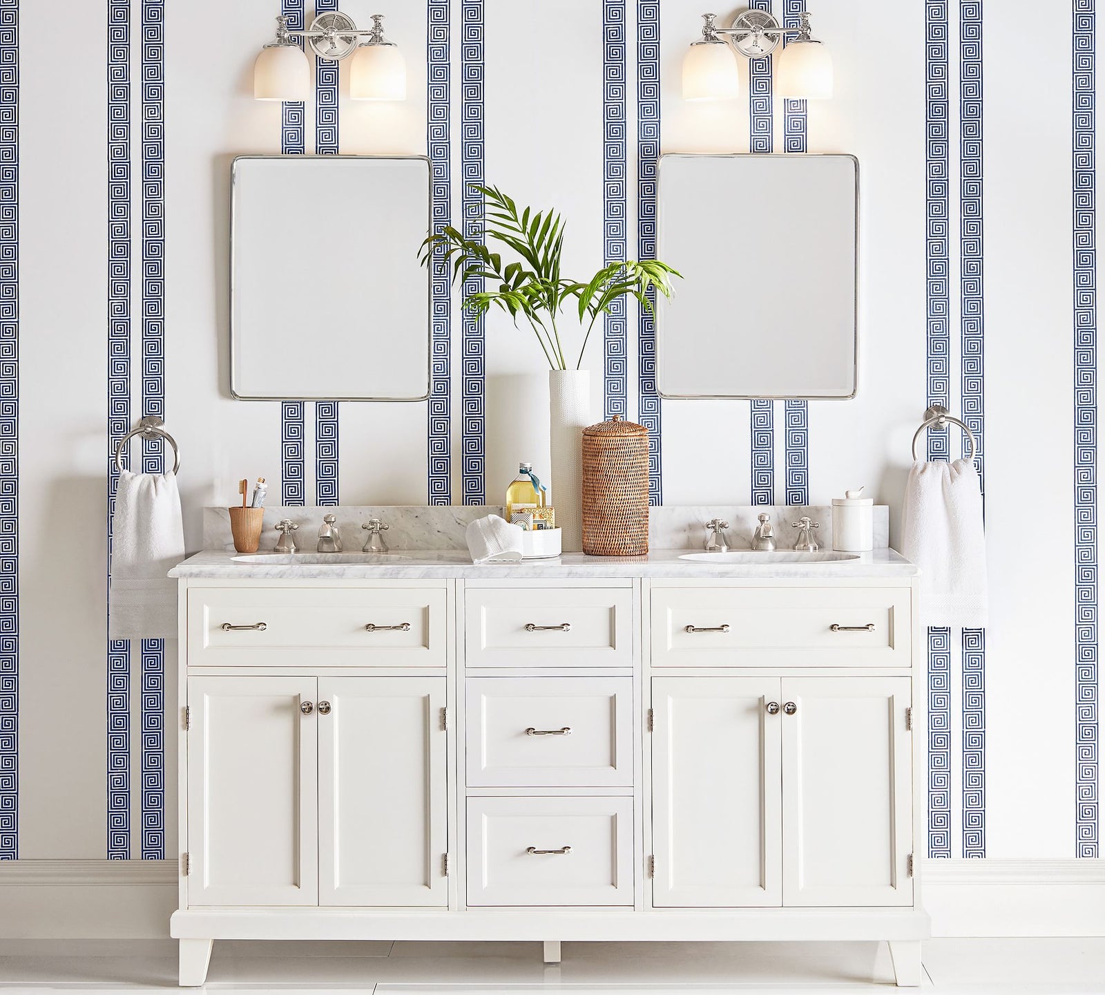 Mercer Sconce