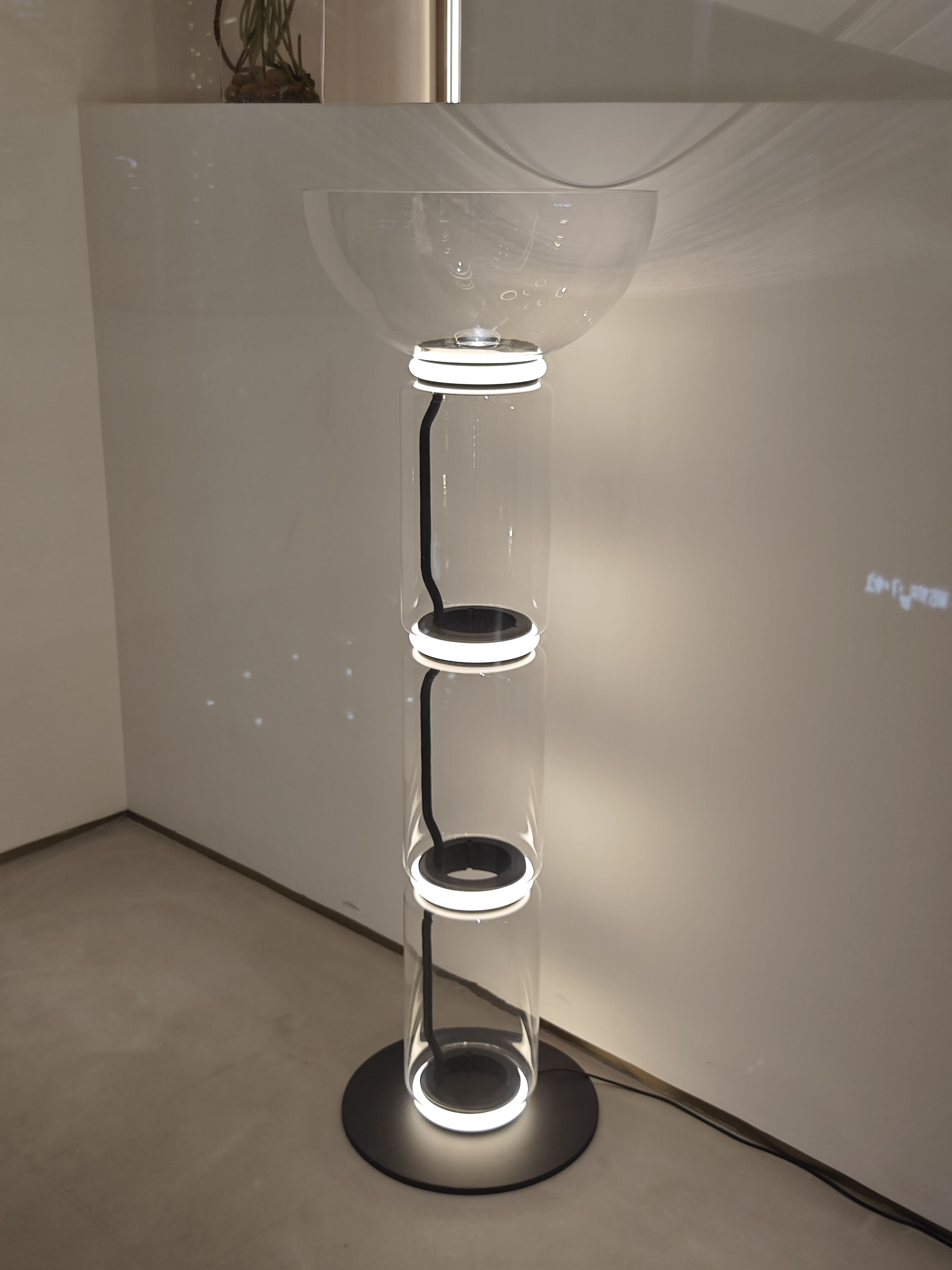 Noctambule Floor Lamp