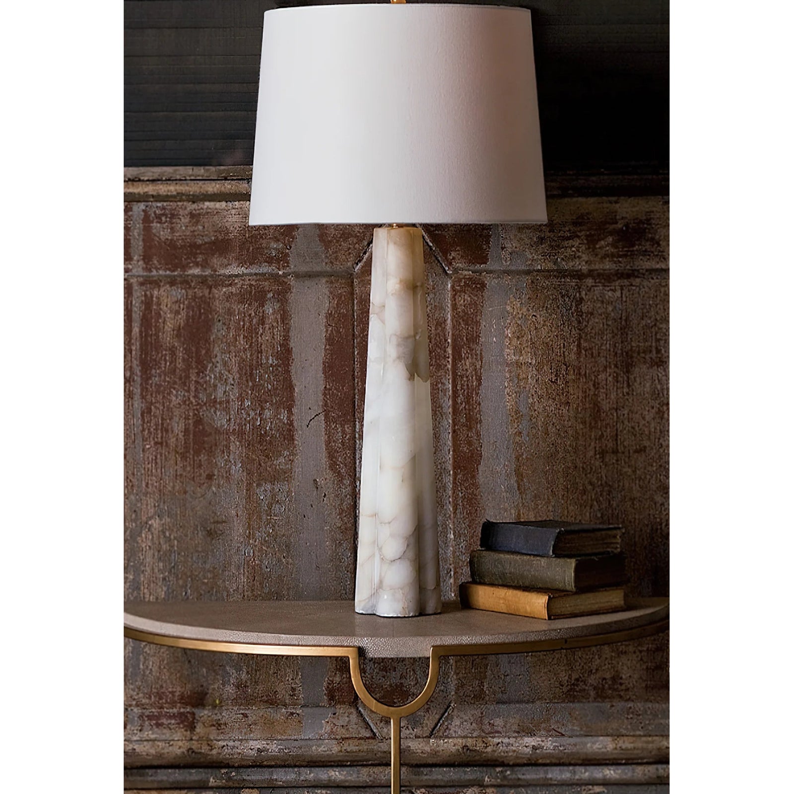 Quatrefoil Alabaster Table Lamp