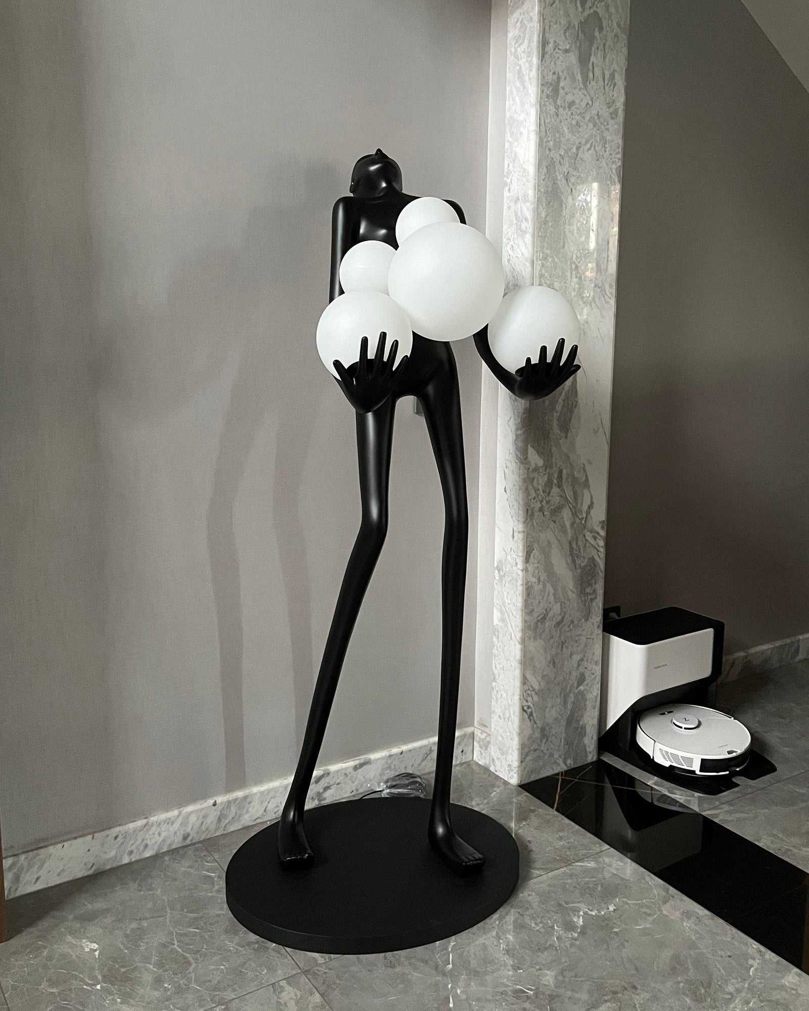 Sassoon Sculpture Floor Lamp