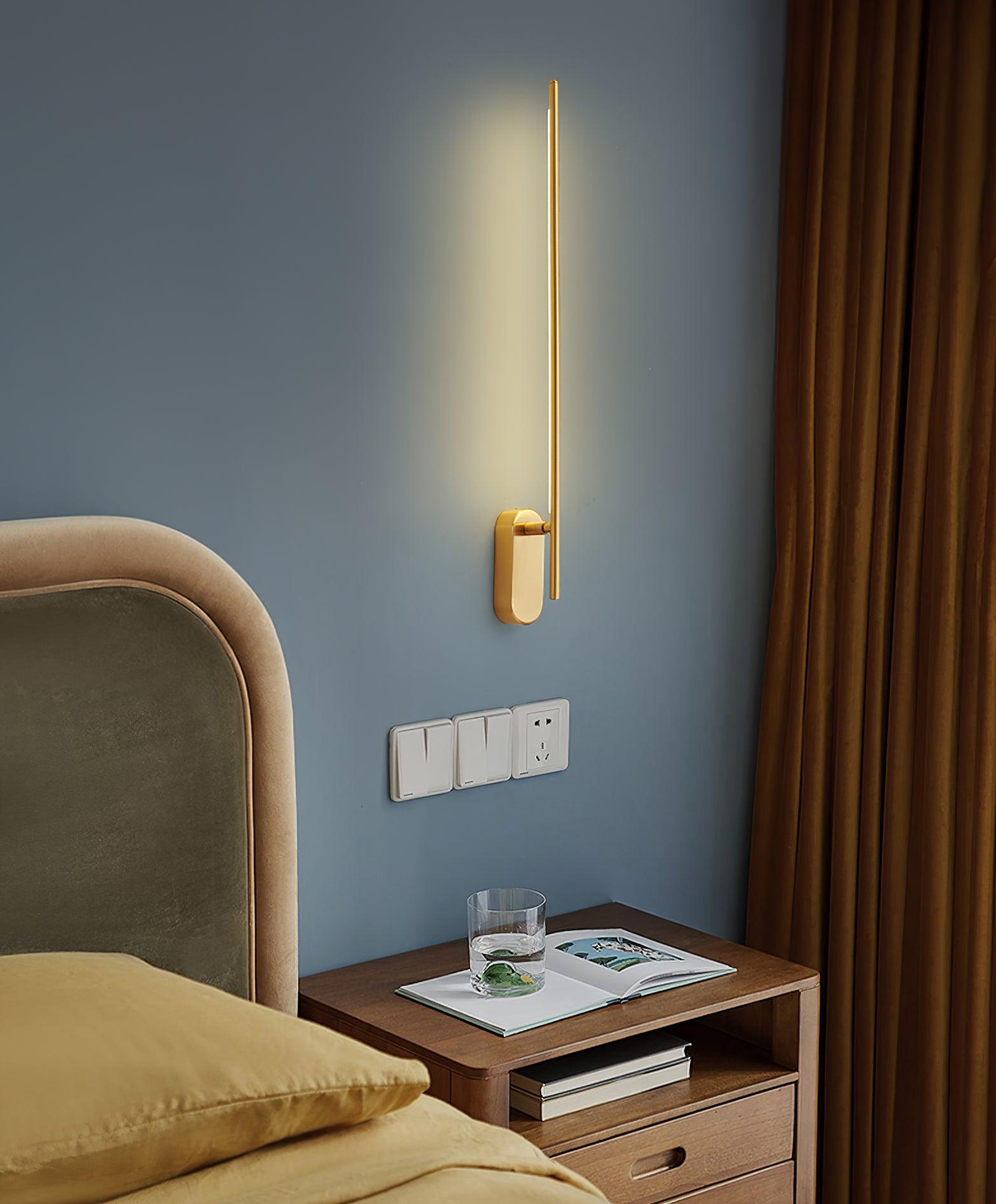 Linnen Rod Wall Sconce