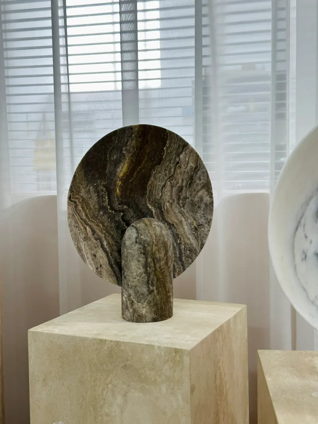 Surface Table Lamp