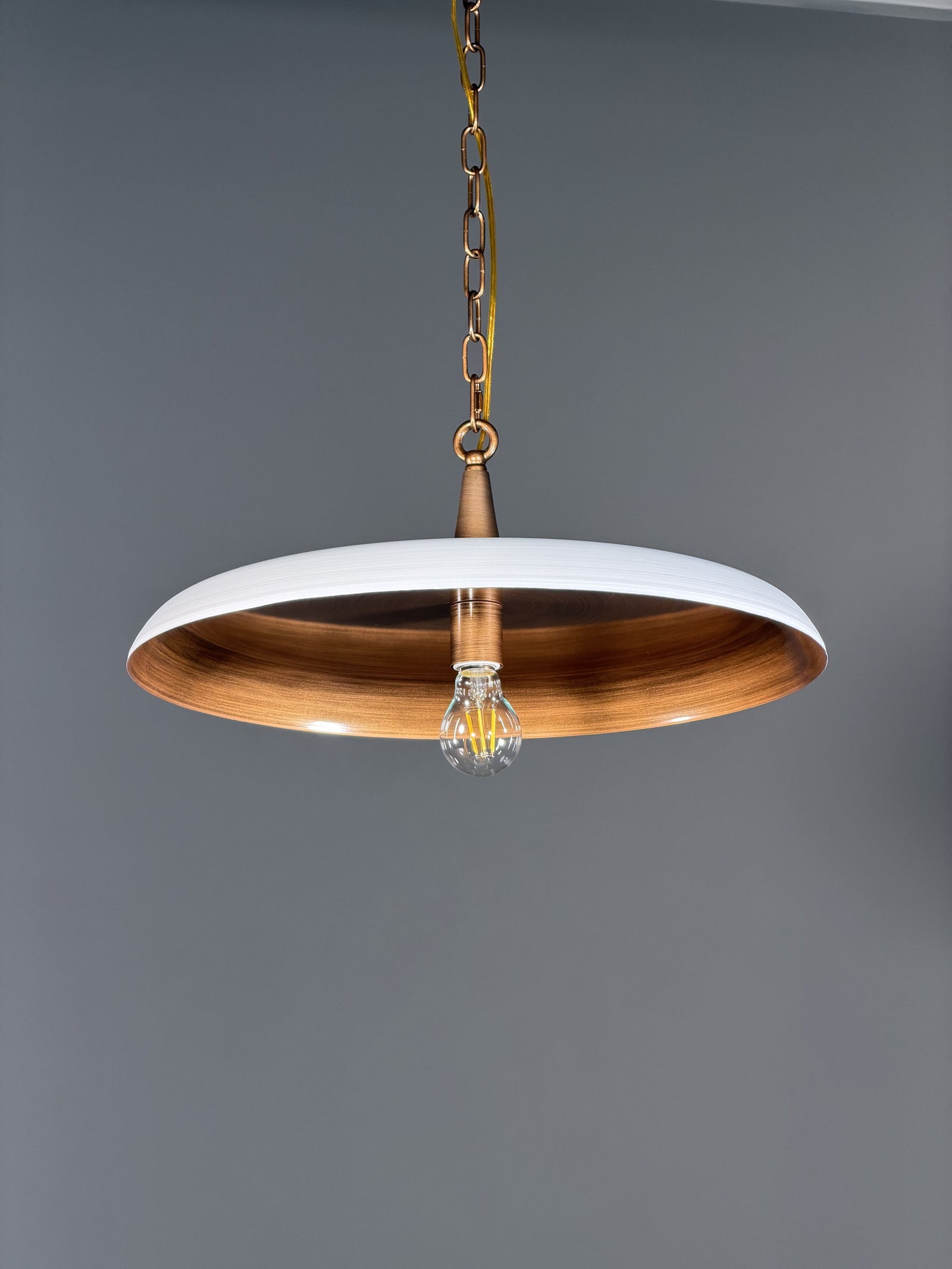 Victor Pendant Lamp