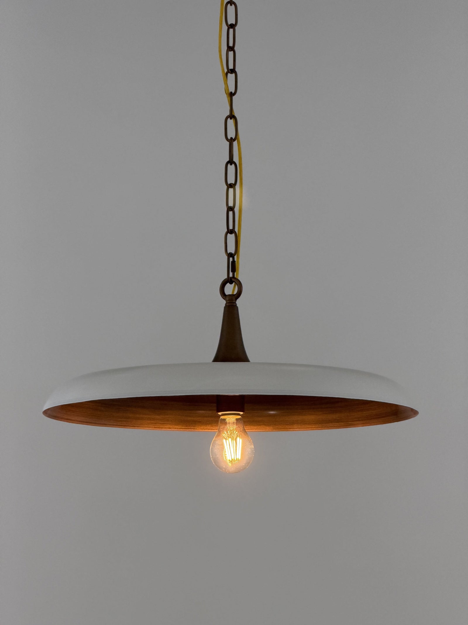 Victor Pendant Lamp