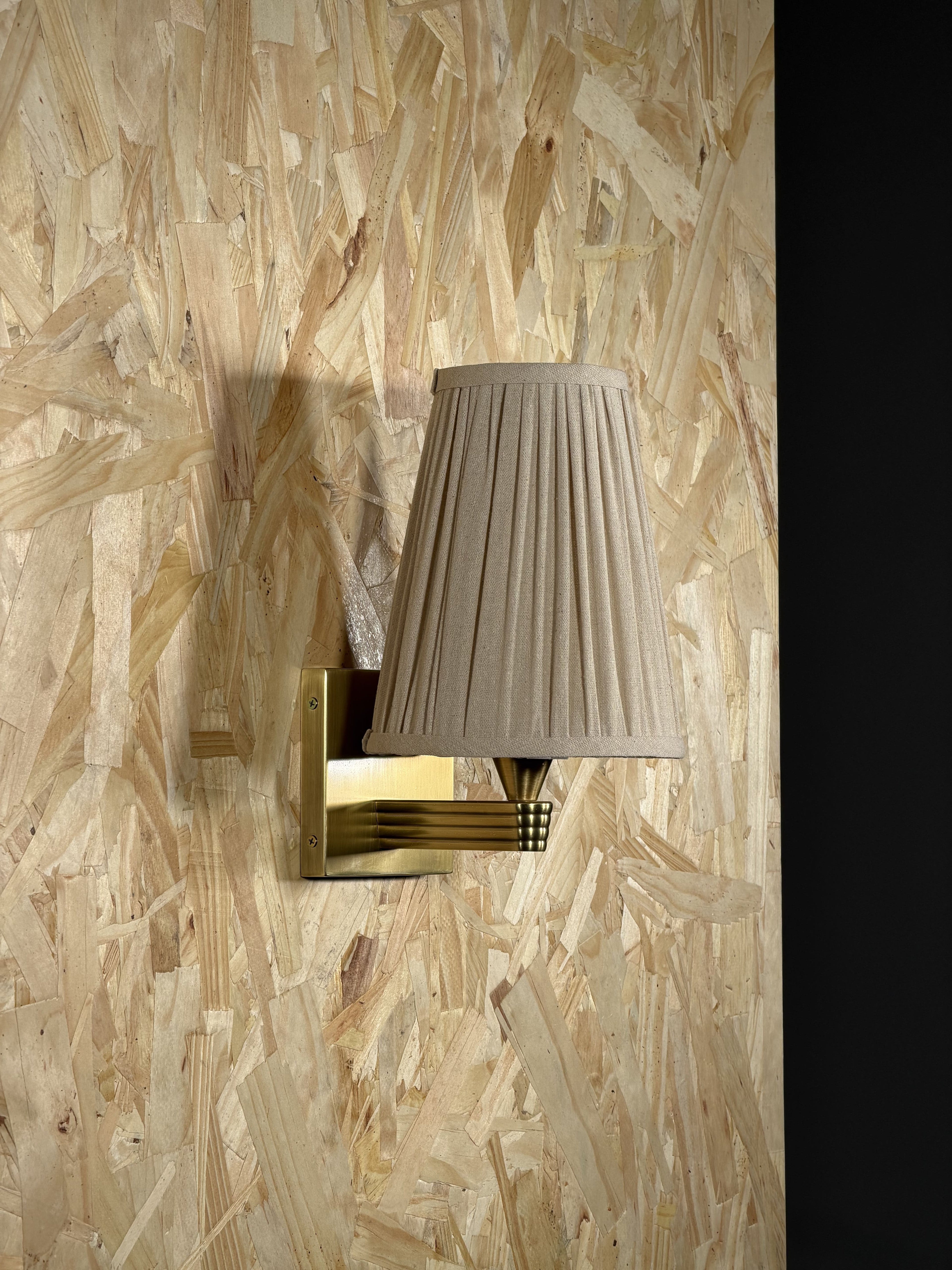 Viola Wall Sconce