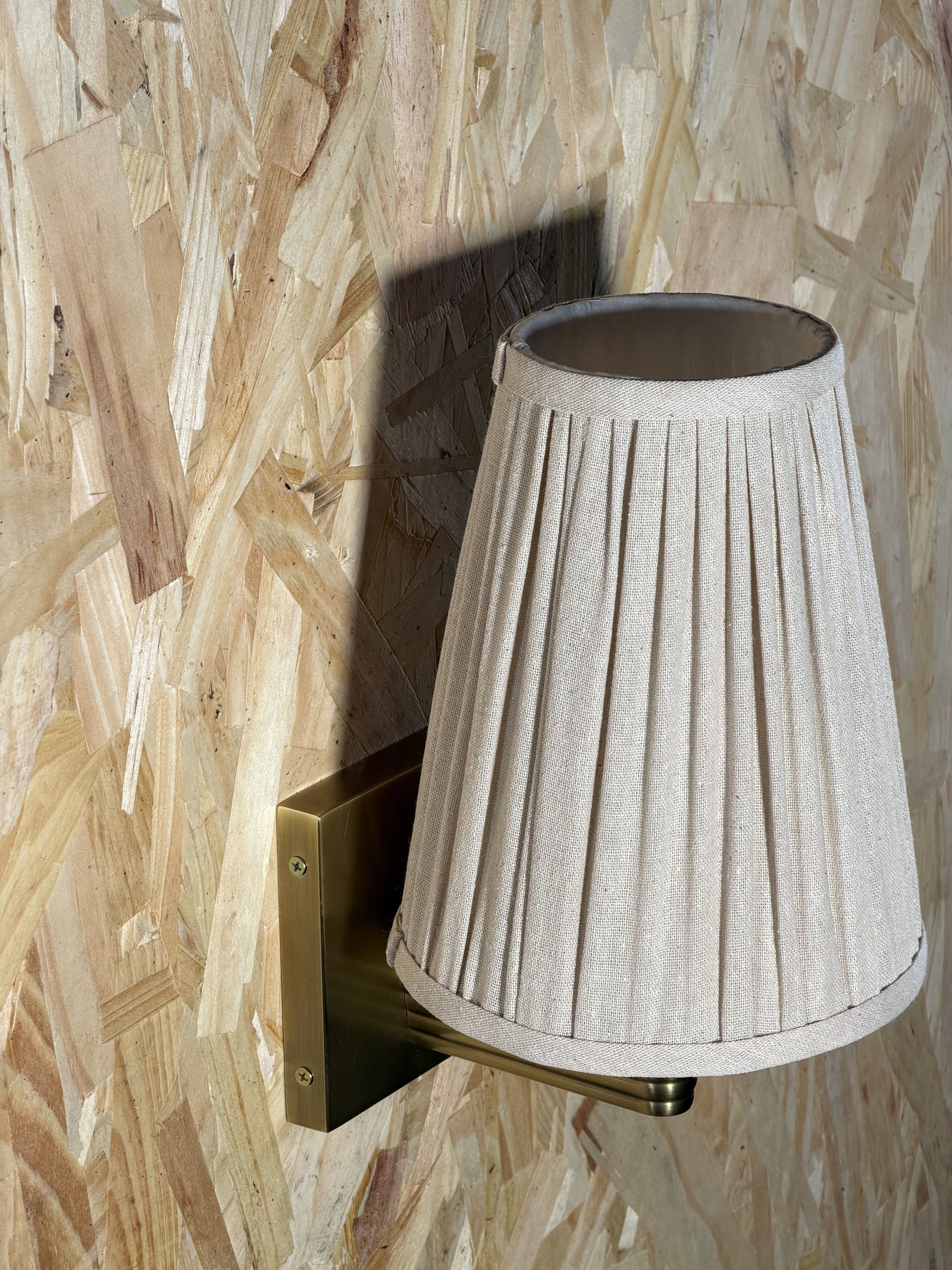 Viola Wall Sconce