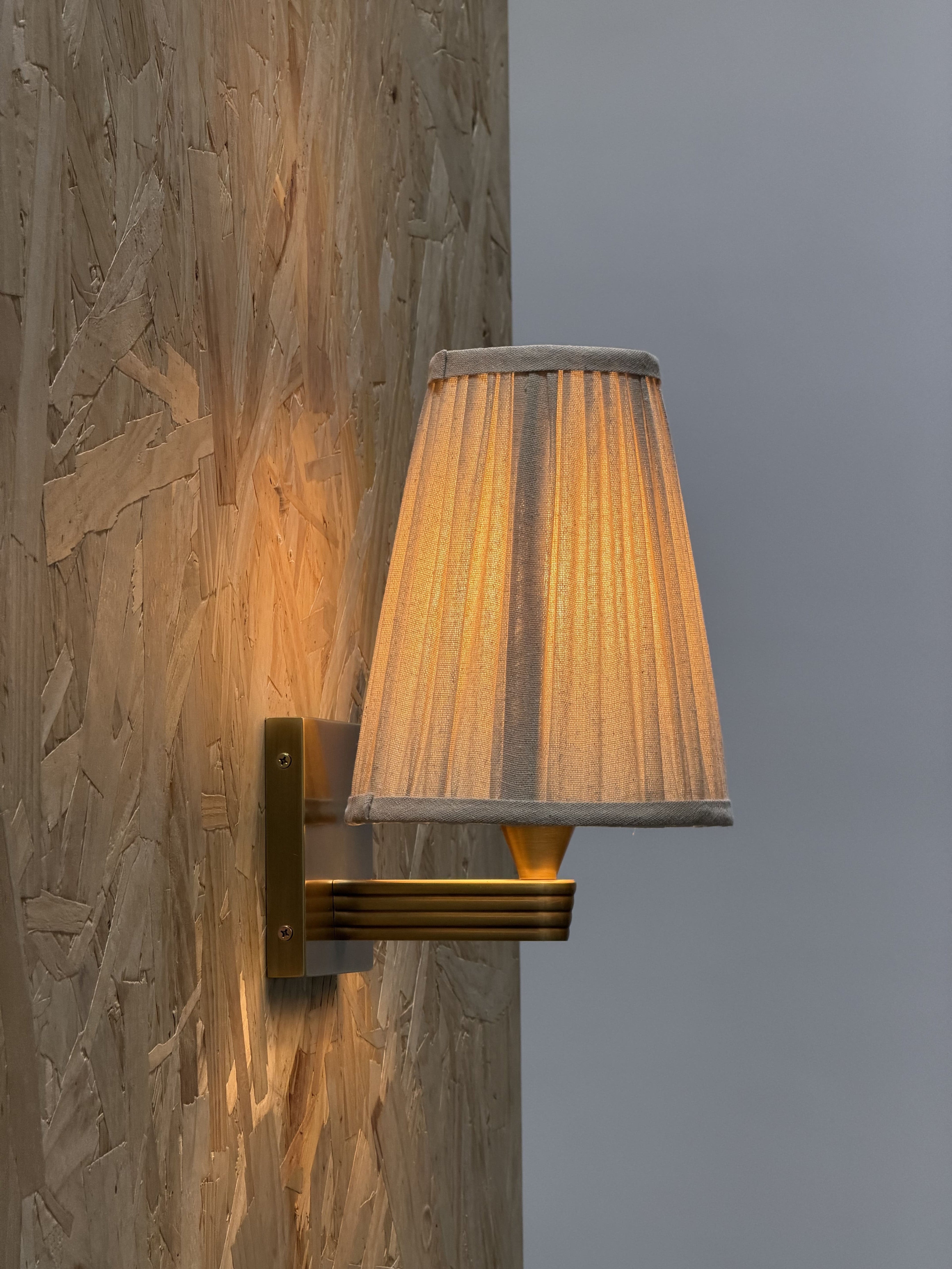 Viola Wall Sconce