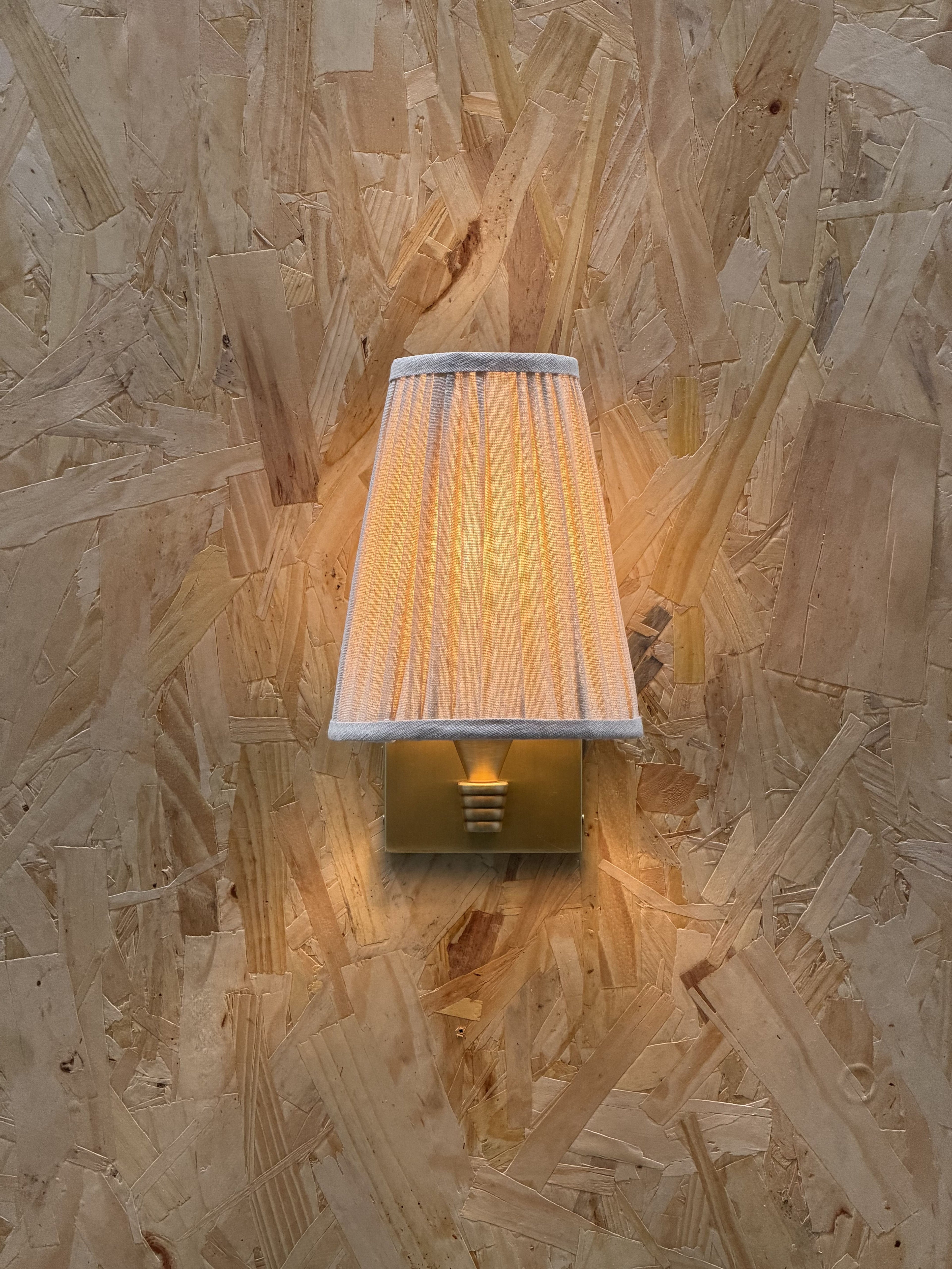 Viola Wall Sconce