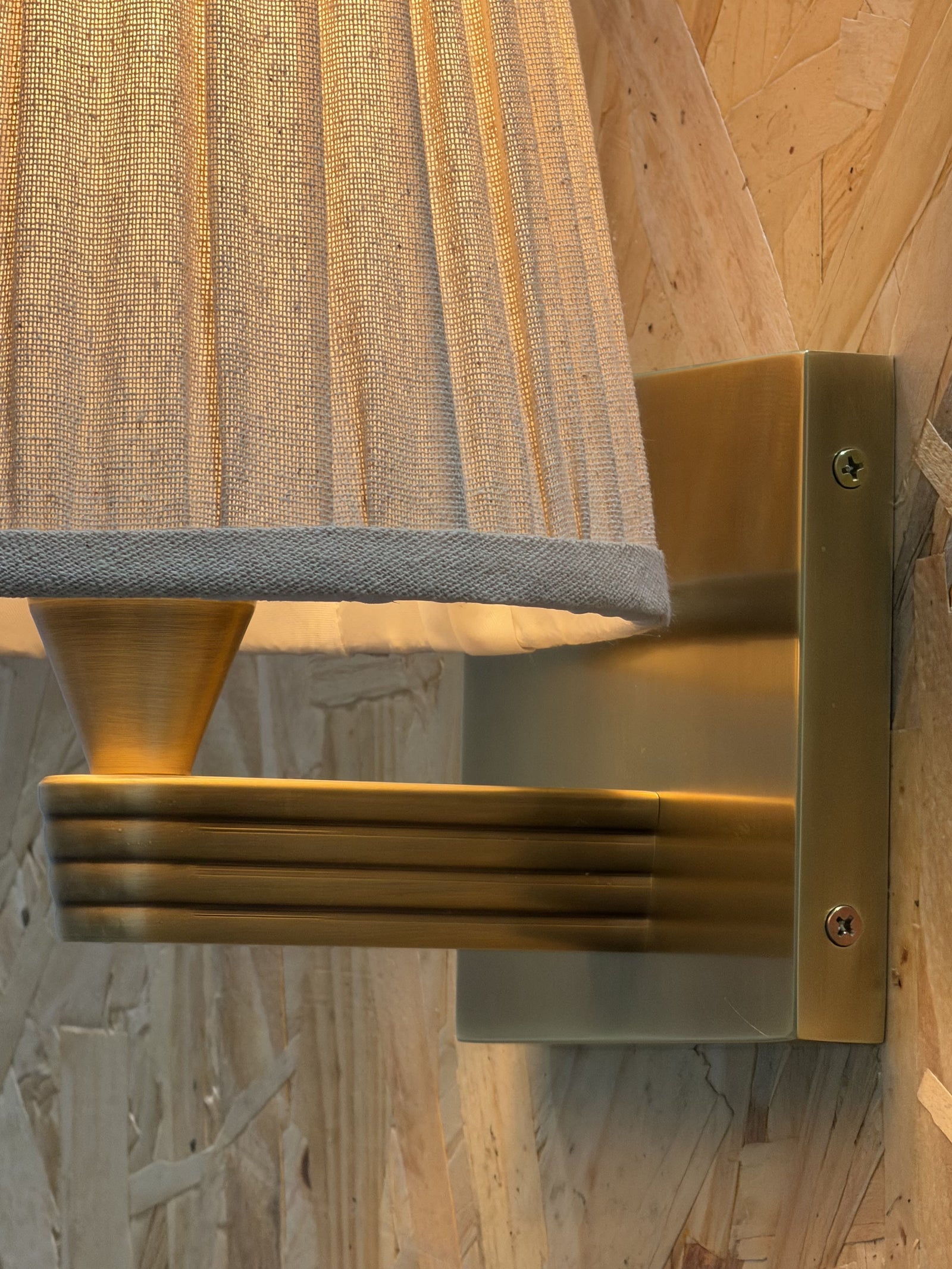Viola Wall Sconce