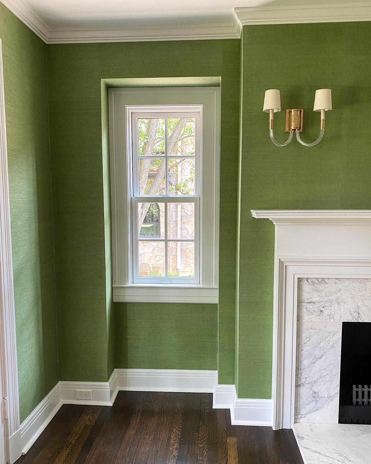 Vivian Single Sconce