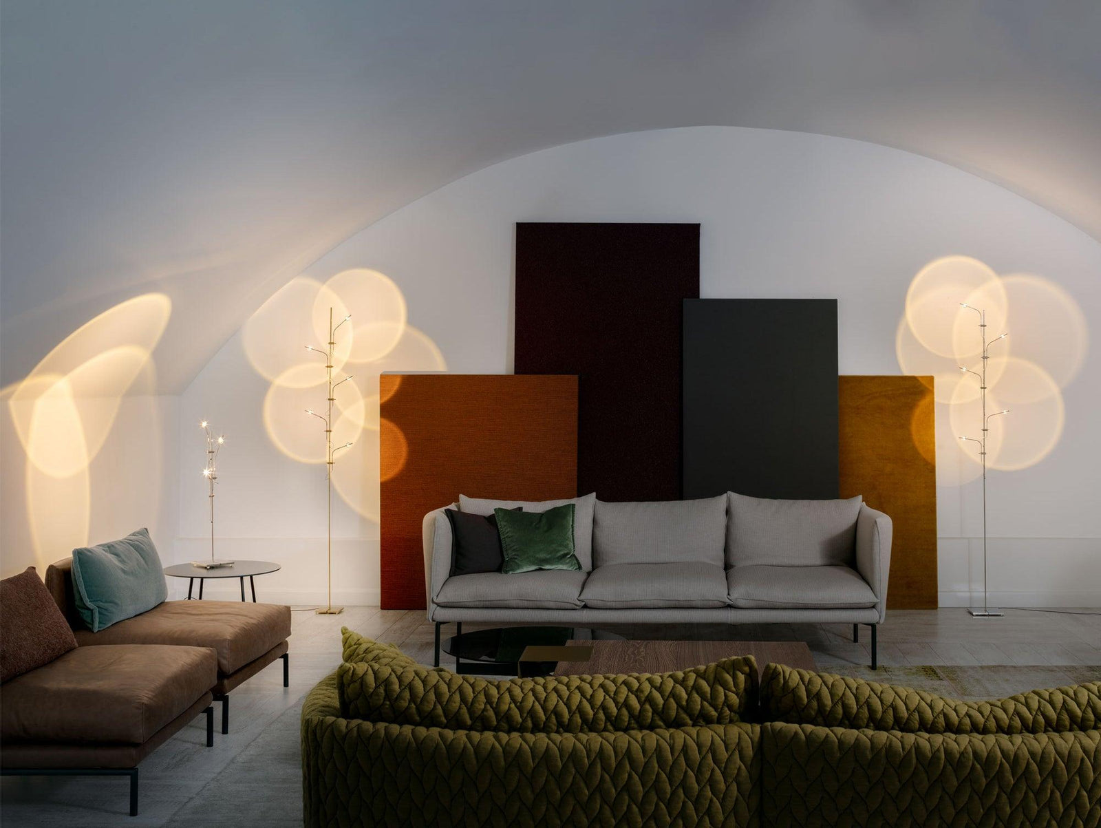 Ealand Floor Lamp